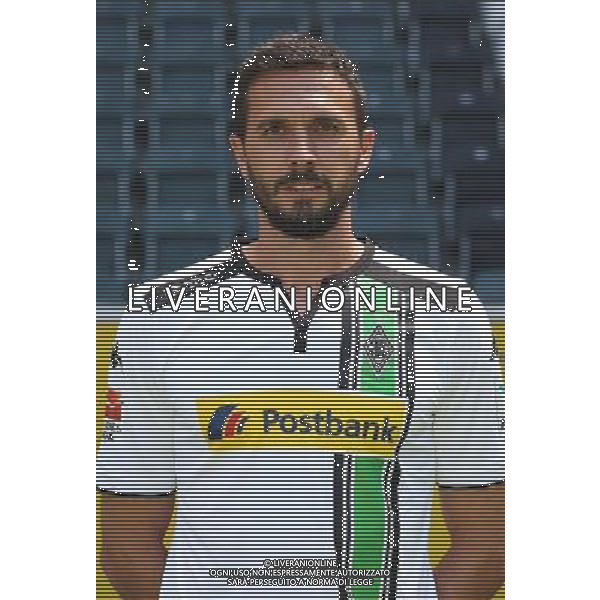firo : 10.07.2015 Fu§ball, 1.Bundesliga,Saison 2015/2016 VfL Borussia Mšnchengladbach, Gladbach, Fototermin, Portraittermin, Martin STRANZL, Portrait $worldrights,Es gelten unsere AGB, einsehbar auf www.firosportphoto.de, copyright by firo sportphoto: Coesfelder Str. 207 D-48249 DŸlmen www.firosportphoto.de mail@firosportphoto.de (V o l k s b a n k B o c h u m - W i t t e n ) BLZ.: 430 601 29 Kt. Nr.: 341 117 100 Tel:Ê +49-2594-9916004 Fax:Ê+49-2594-9916005