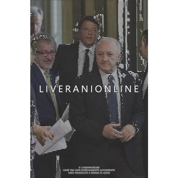 Roma - 24/07/2015 - Palazzo Chigi - Sala dei Galeoni - Firma dellâ€™accordo tra Whirlpool sindacati e governo sul piano industriale del gruppo in Italia - nella foto: Vincenzo De Luca presidente Regione Campania / Ph. Fabrizio Corradetti - Ag. Aldo Liverani Sas