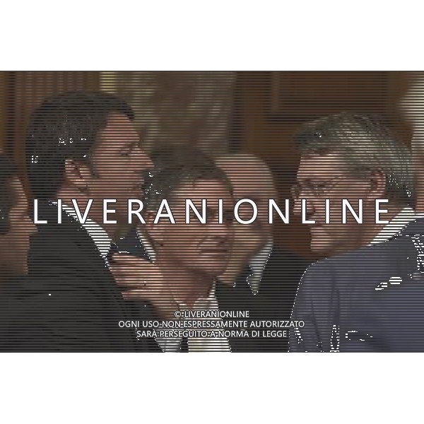 Roma - 24/07/2015 - Palazzo Chigi - Sala dei Galeoni - Firma dellâ€™accordo tra Whirlpool sindacati e governo sul piano industriale del gruppo in Italia - nella foto: Matteo Renzi e Maurizio Landini / Ph. Fabrizio Corradetti - Ag. Aldo Liverani Sas