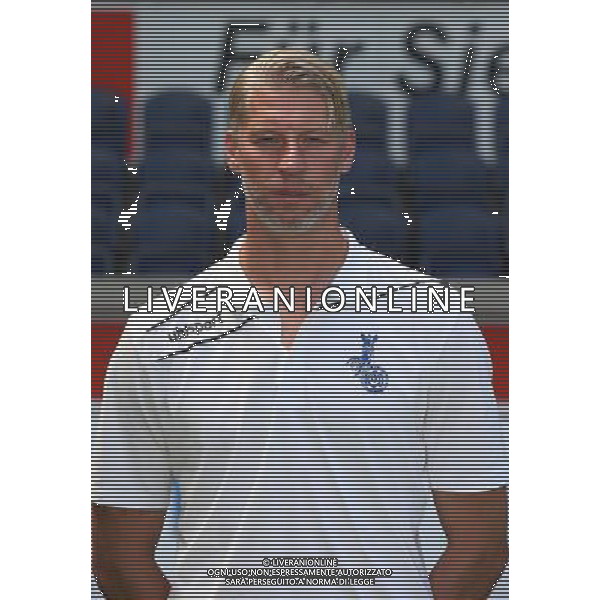 firo : 16.07.2015 Fu§ball, 2.Bundesliga,Saison 2015/2016 MSV Duisburg,Fototermin, Portraittermin, Torwarttrainer Sven BEUCKERT, $worldrights,Es gelten unsere AGB, einsehbar auf www.firosportphoto.de, copyright by firo sportphoto: Coesfelder Str. 207 D-48249 DŸlmen www.firosportphoto.de mail@firosportphoto.de (V o l k s b a n k B o c h u m - W i t t e n ) BLZ.: 430 601 29 Kt. Nr.: 341 117 100 Tel:Ê +49-2594-9916004 Fax:Ê+49-2594-9916005 AG ALDO LIVERANI SAS ONLY ITALY