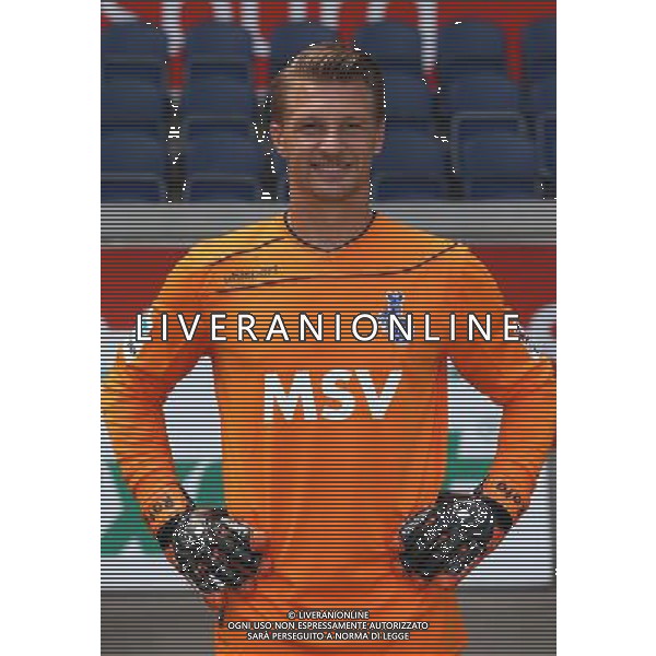 firo : 16.07.2015 Fu§ball, 2.Bundesliga,Saison 2015/2016 MSV Duisburg,Fototermin, Portraittermin, Michael RATAJCZAK $worldrights,Es gelten unsere AGB, einsehbar auf www.firosportphoto.de, copyright by firo sportphoto: Coesfelder Str. 207 D-48249 DŸlmen www.firosportphoto.de mail@firosportphoto.de (V o l k s b a n k B o c h u m - W i t t e n ) BLZ.: 430 601 29 Kt. Nr.: 341 117 100 Tel:Ê +49-2594-9916004 Fax:Ê+49-2594-9916005 AG ALDO LIVERANI SAS ONLY ITALY