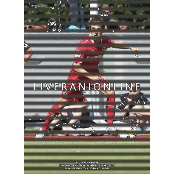 firo FuÃŸball,Fussball, 11.07.2015 1. Bundesliga Saison 2015/2016 FC Wunstdorf - Hannover 96 Hannover, Niklas TeichgrÃ¤ber, Einzelaktion, ganze Figur $worldrightsEs gelten unsere AGB, einsehbar auf www.firosportphoto.de copyright by firo sportphoto: Coesfelder Str. 207 D- 48249 DÃ¼lmen www.firosportphoto.de mail@firosportphoto.de (V o l k s b a n k B o c h u m - W i t t e n ) BLZ.: 430 601 29 Kt. Nr.: 341 117 100 Tel: +49-2594 - 9916004 Fax: +49-2594 - 9916005 AG ALDO LIVERANI SAS ONLY ITALY