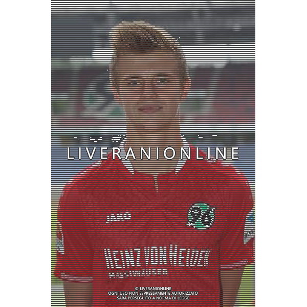 FuÃŸball, firo : 13.07.2015 1.BL, 1.Bundesliga, Saison 2015/2016, Hannover 96, Mannschaftsfoto, Fototermin, Portraits, Portraitfotos, Sebastian Ernst, Hannover 96, $worldrightsEs gelten unsere AGB, einsehbar auf www.firosportphoto.de, copyright by firo sportphoto: Coesfelder Str. 207 D-48249 DÃ¼lmen www.firosportphoto.de mail@firosportphoto.de (V o l k s b a n k B o c h u m - W i t t e n ) BLZ.: 430 601 29 Kt. Nr.: 341 117 100 Tel:Â  +49-2594-9916004 Fax:Â +49-2594-9916005 AG ALDO LIVERANI SAS ONLY ITALY