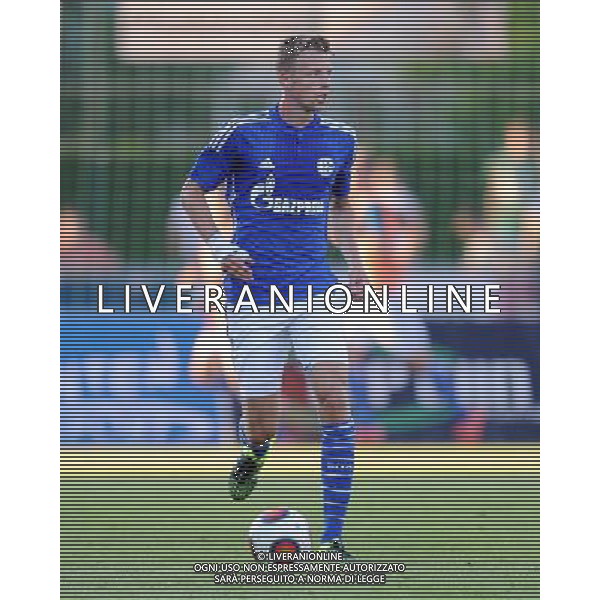 firo Fu§ball,Fussball, 10.07.2015 1. Bundesliga Saison 2015/2016 Vorbereitung, Trainingslager, FC Schalke 04, in Velden …sterreich, Testspiel, Test, RZ Pellets WAC, Wolfsberg - FC Schalke 04 10.07.2015 Einzelaktion, Marvin Friedrich, Schalke, $worldrightsEs gelten unsere AGB, einsehbar auf www.firosportphoto.de copyright by firo sportphoto: Coesfelder Str.207 48249 DŸlmen www.firosportphoto.de mail@firosportphoto.de (V o l k s b a n k B o c h u m - W i t t e n ) BLZ.: 430 601 29 Kt. Nr.: 341 117 100 Tel:Ê 02594 - 9916004 Fax:Ê02594 - 9916005 AG ALDO LIVERANI SAS ONLY ITALY