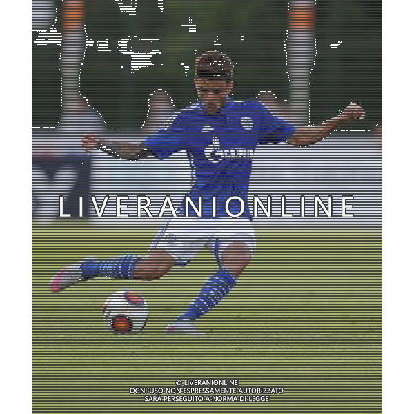 firo Fu§ball,Fussball, 10.07.2015 1. Bundesliga Saison 2015/2016 Vorbereitung, Trainingslager, FC Schalke 04, in Velden …sterreich, Testspiel, Test, RZ Pellets WAC, Wolfsberg - FC Schalke 04 10.07.2015 Einzelaktion, Junior Caicara, Schalke, $worldrightsEs gelten unsere AGB, einsehbar auf www.firosportphoto.de copyright by firo sportphoto: Coesfelder Str.207 48249 DŸlmen www.firosportphoto.de mail@firosportphoto.de (V o l k s b a n k B o c h u m - W i t t e n ) BLZ.: 430 601 29 Kt. Nr.: 341 117 100 Tel:Ê 02594 - 9916004 Fax:Ê02594 - 9916005 AG ALDO LIVERANI SAS ONLY ITALY