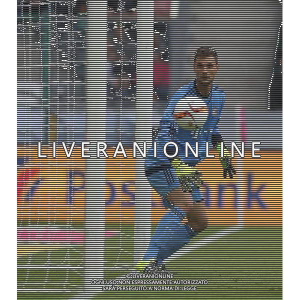firo : 12.07.2015 Fu§ball, 1.Bundesliga,Saison 2015/2016 TELEKOM-CUP 2015, Telekom Cup 2015, FC Augsburg - FC Bayern MŸnchen 2:1 Tor zum 2:1 fŸr Augsburg gegen ULRICH und ALABA $worldrights,Es gelten unsere AGB, einsehbar auf www.firosportphoto.de, copyright by firo sportphoto: Coesfelder Str. 207 D-48249 DŸlmen www.firosportphoto.de mail@firosportphoto.de (V o l k s b a n k B o c h u m - W i t t e n ) BLZ.: 430 601 29 Kt. Nr.: 341 117 100 Tel:Ê +49-2594-9916004 Fax:Ê+49-2594-9916005 AG ALDO LIVERANI SAS ONLY ITALY