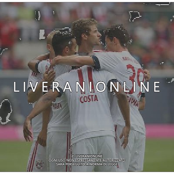 firo : 12.07.2015 Fu§ball, 1.Bundesliga,Saison 2015/2016 TELEKOM-CUP 2015, Telekom Cup 2015, FC Augsburg - FC Bayern MŸnchen 2:1 Jubel Bayern, THIAGO, COSTA, M†LLER $worldrights,Es gelten unsere AGB, einsehbar auf www.firosportphoto.de, copyright by firo sportphoto: Coesfelder Str. 207 D-48249 DŸlmen www.firosportphoto.de mail@firosportphoto.de (V o l k s b a n k B o c h u m - W i t t e n ) BLZ.: 430 601 29 Kt. Nr.: 341 117 100 Tel:Ê +49-2594-9916004 Fax:Ê+49-2594-9916005 AG ALDO LIVERANI SAS ONLY ITALY