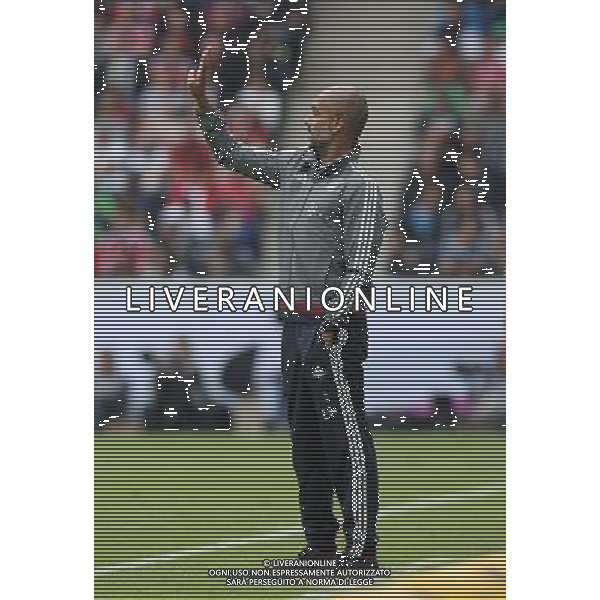 firo : 12.07.2015 Fu§ball, 1.Bundesliga,Saison 2015/2016 TELEKOM-CUP 2015, Telekom Cup 2015, FC Bayern MŸnchen Trainer Pep GUARDIOLA , Gestik $worldrights,Es gelten unsere AGB, einsehbar auf www.firosportphoto.de, copyright by firo sportphoto: Coesfelder Str. 207 D-48249 DŸlmen www.firosportphoto.de mail@firosportphoto.de (V o l k s b a n k B o c h u m - W i t t e n ) BLZ.: 430 601 29 Kt. Nr.: 341 117 100 Tel:Ê +49-2594-9916004 Fax:Ê+49-2594-9916005 AG ALDO LIVERANI SAS ONLY ITALY