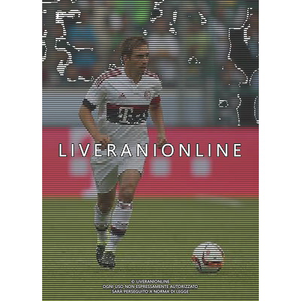 Fu§ball, firo : 12.07.2015 1.BL, 1.Bundesliga, Saison 2015/2016, Telekom Cup, Einzelaktion, Philipp LAHM, FCB Bayern MŸnchen Muenchen, ganze Figur, $worldrightsEs gelten unsere AGB, einsehbar auf www.firosportphoto.de, copyright by firo sportphoto: Coesfelder Str. 207 D-48249 DŸlmen www.firosportphoto.de mail@firosportphoto.de (V o l k s b a n k B o c h u m - W i t t e n ) BLZ.: 430 601 29 Kt. Nr.: 341 117 100 Tel:Ê +49-2594-9916004 Fax:Ê+49-2594-9916005 AG ALDO LIVERANI SAS ONLY ITALY