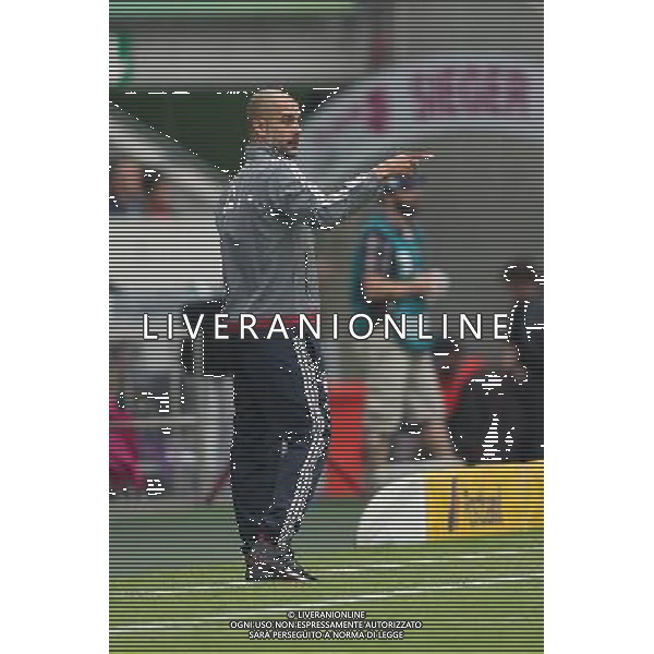 Fu§ball, firo : 12.07.2015 1.BL, 1.Bundesliga, Saison 2015/2016, Telekom Cup, Pep GUARDIOLA, Trainer, FCB Bayern MŸnchen Muenchen, an der Seitenlinie, gibt Anweisungen, gibt Tips, Gestik, Mimik, $worldrightsEs gelten unsere AGB, einsehbar auf www.firosportphoto.de, copyright by firo sportphoto: Coesfelder Str. 207 D-48249 DŸlmen www.firosportphoto.de mail@firosportphoto.de (V o l k s b a n k B o c h u m - W i t t e n ) BLZ.: 430 601 29 Kt. Nr.: 341 117 100 Tel:Ê +49-2594-9916004 Fax:Ê+49-2594-9916005 AG ALDO LIVERANI SAS ONLY ITALY