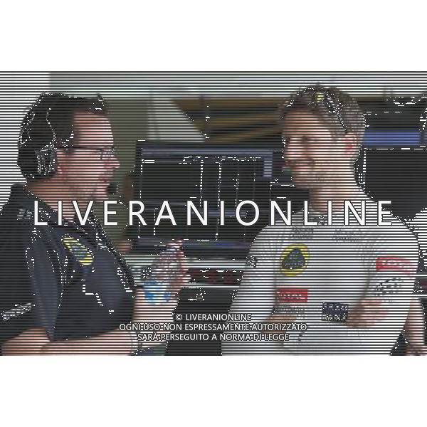 Julien Simon-Chautemps (FRA), Romain Grosjean race engineer, Lotus F1 Team and Romain Grosjean (FRA), Lotus F1 Team 25.07.2015. Formula 1 World Championship, Rd 10, Hungarian Grand Prix, Budapest, Hungary, Qualifying Day. AG ALDO LIVERANI SAS ONLY ITALY
