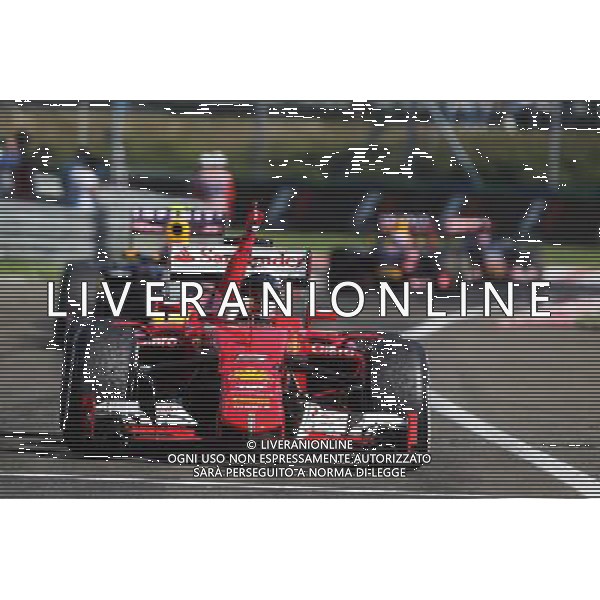 Race winner Sebastian Vettel (GER) Ferrari SF15-T celebrates in parc ferme. 26.07.2015. Formula 1 World Championship, Rd 10, Hungarian Grand Prix, Budapest, Hungary, Race Day. AG ALDO LIVERANI SAS ONLY ITALY