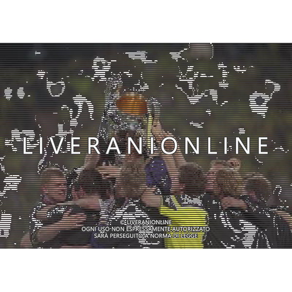 MONACO 28-05-1997 FINALE DI CHAMPIONS LEAGUE BORUSSIA DORTMUND-JUVENTUS NELLA FOTO BORUSSIA DORTMUND FESTEGGIA LA COPPA DEI CAMPIONI AG ALDO LIVERANI SAS