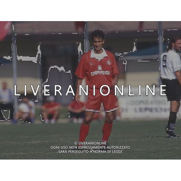 RETROSPETTIVA GABRIELE PIN CALCIATORE NELLA FOTO GABRIELE PIN CON LA MAGLIA DEL PIACENZA AG ALDO LIVERANI SAS
