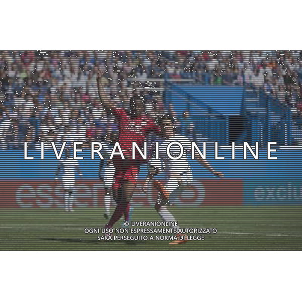 Bakary KONE / Edinson CAVANI - 01.08.2015 - Lyon / PSG - Trophee des Champions 2015 -Montreal Photo : Catherine Legault / Icon Sport *** Local Caption *** AG ALDO LIVERANI SAS ONLY ITALY *** Local Caption *** AG ALDO LIVERANI SAS ONLY ITALY