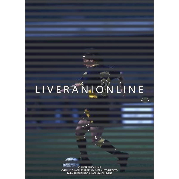 RETROSPETTIVA AMETRANO RAFFAELE CALCIATORE NELLA FOTO AMETRANO RAFFAELE CON LA MAGLIA DEL VERONA AG ALDO LIVERANI SAS