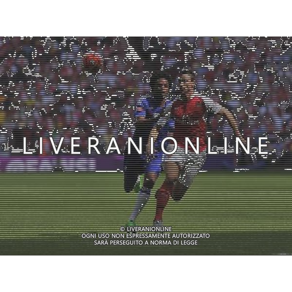 Arsenal\'s Laurent Koscielny holds off the challenge from Chelsea\'s Loic Remy Photographer Ashley Western/CameraSport Football - FA Community Shield - Arsenal v Chelsea - Sunday 2nd August 2015 - Wembley Stadium - London © CameraSport - 43 Linden Ave. Countesthorpe. Leicester. England. LE8 5PG - Tel: +44 (0) 116 277 4147 - admin@camerasport.com - www.camerasport.com AG ALDO LIVERANI SAS