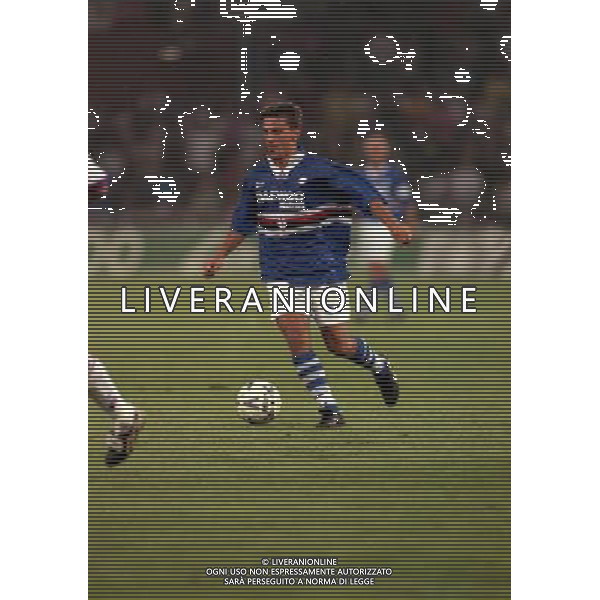 05-08-1998 SAMPDORIA BOLOGNA INTERTOTO NELLA FOTO VINCENZO MONTELLA AG ALDO LIVERANI SAS