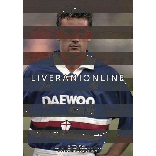 05-08-1998 SAMPDORIA BOLOGNA INTERTOTO NELLA FOTO VINCENZO MONTELLA AG ALDO LIVERANI SAS