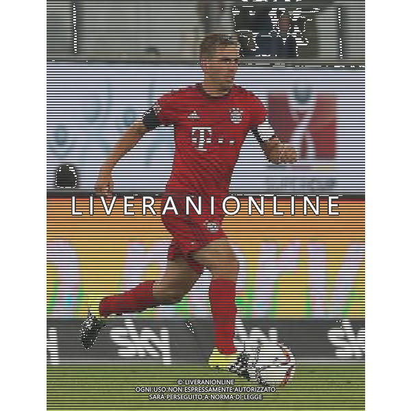 firo Fu§ball, Fussball, 01.08.2015 Supercup Finale 2015/2016 VfL Wolfsburg - FCB FC Bayern MŸnchen Muenchen 6:5 n.E. nach Elfmeterschie§en FCB Philipp Lahm, Einzelaktion $worldrights Es gelten unsere AGB, einsehbar auf www.firosportphoto.de copyright by firo sportphoto: Coesfelder Stra§e 207 48249 DŸlmen Duelmen www.firosportphoto.de mail@firosportphoto.de (V o l k s b a n k B o c h u m - W i t t e n ) BLZ.: 430 601 29 Kt. Nr.: 341 117 100 Tel:Ê 0209 - 9304402 Fax:Ê 0209 - 9304443 AG ALDO LIVERANI SAS ONLY ITALY