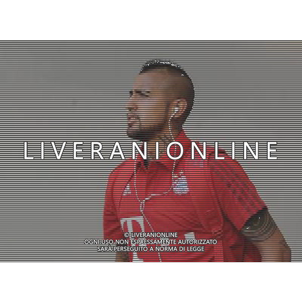 firo Fu§ball, Fussball, 01.08.2015 Supercup Finale 2015/2016 VfL Wolfsburg - FCB FC Bayern MŸnchen Muenchen 6:5 n.E. nach Elfmeterschie§en FCB Arturo Vidal, musik $worldrights Es gelten unsere AGB, einsehbar auf www.firosportphoto.de copyright by firo sportphoto: Coesfelder Stra§e 207 48249 DŸlmen Duelmen www.firosportphoto.de mail@firosportphoto.de (V o l k s b a n k B o c h u m - W i t t e n ) BLZ.: 430 601 29 Kt. Nr.: 341 117 100 Tel:Ê 0209 - 9304402 Fax:Ê 0209 - 9304443 AG ALDO LIVERANI SAS ONLY ITALY