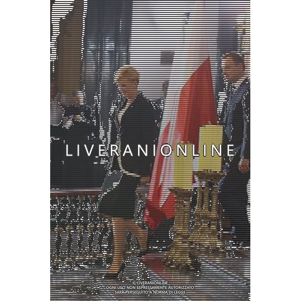 WARSZAWA ARCHIKATEDRA SW.JANA CHRZCICIELA 06.08.2015 MSZA SW W INTENCJI OJCZYZNY I INEAUGURUJACEGO SLUZBE PREZYDENTA RP ANDRZEJA DUDY N Z AGATA DUDA PREZYDENT RP ANDRZEJ DUDA FOT.TEDI/NEWSPIX.PL --- Newspix.pl Warsaw, St. Stephen\'s Cathedral. Jan - Mass for the intention of the newly sworn president Andrzej Duda /AGENZIA ALDO LIVERANI SAS - ITALY ONLY - EDITORIAL USE ONLY - Varsavia, Polonia - Cattedrale di Santo Stefano - Santa Messa per il giuramento del nuovo presidente Andrzej Duda *** Local Caption *** www.newspix.pl mail us: info@newspix.pl call us: 0048 022 23 22 222 --- Polish Picture Agency by Ringier Axel Springer Poland