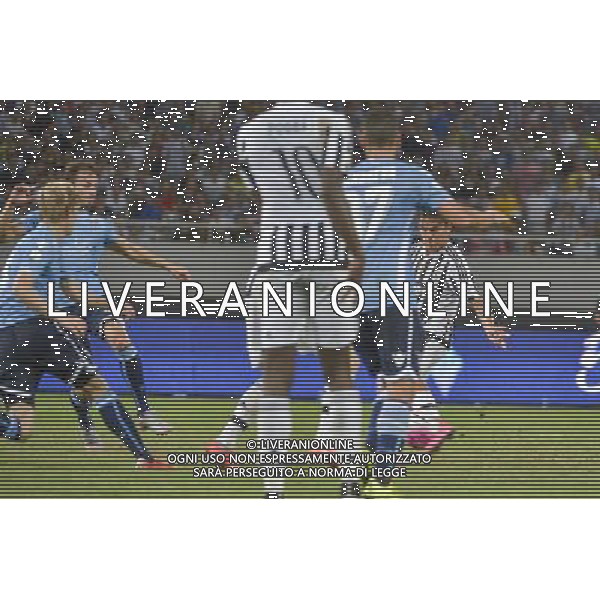 Juventus - Lazio Supercoppa Italiana 2015 - Shanghai Cina 08 agosto 2015 Nella foto: il gol di Dybala ©Tardito/AGENZIA ALDO LIVERANI SAS