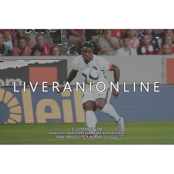 Serge AURIER - 07.08.2015 - Lille / PSG - 1ere journee Ligue 1 Photo : Nolwenn Le Gouic / Icon Sport AG ALDO LIVERANI SAS ONLY ITALY
