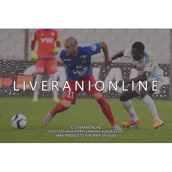 Vincent BESSAT - 08.08.2015 - Marseille / Caen - 1er journee de Ligue 1 Photo : Gaston Petrelli / Icon Sport AG ALDO LIVERANI SAS ONLY ITALY