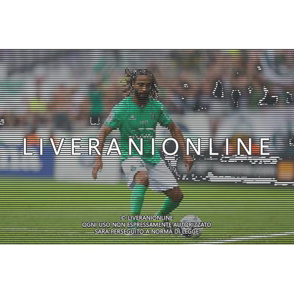 Benoit Assou Ekotto - 09.08.2015 - Toulouse / Sain Etienne - 1er journee de Ligue 1 Photo : Manuel Blondeau / Icon Sport /AGENZIA ALDO LIVERANI SAS - ITALY ONLY - EDITORIAL USE ONLY -
