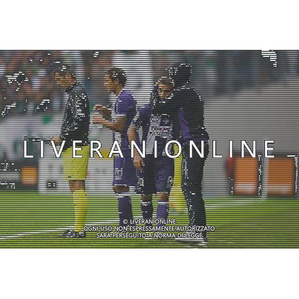 Dominique Arribage / Wissam Ben Yedder - 09.08.2015 - Toulouse / Sain Etienne - 1er journee de Ligue 1 Photo : Manuel Blondeau / Icon Sport /AGENZIA ALDO LIVERANI SAS - ITALY ONLY - EDITORIAL USE ONLY -