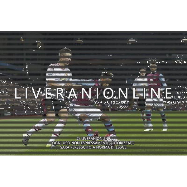 Aston Villa\'s Jordan Amavi shields the ball from Manchester United\'s Morgan Schneiderlin Photographer Craig Mercer/CameraSport Football - Barclays Premiership - Aston Villa v Manchester United - Friday 14th August 2015 - Villa Park - Birmingham © CameraSport - 43 Linden Ave. Countesthorpe. Leicester. England. LE8 5PG - Tel: +44 (0) 116 277 4147 - admin@camerasport.com - www.camerasport.com AG ALDO LIVERANI SAS ONLY ITALY