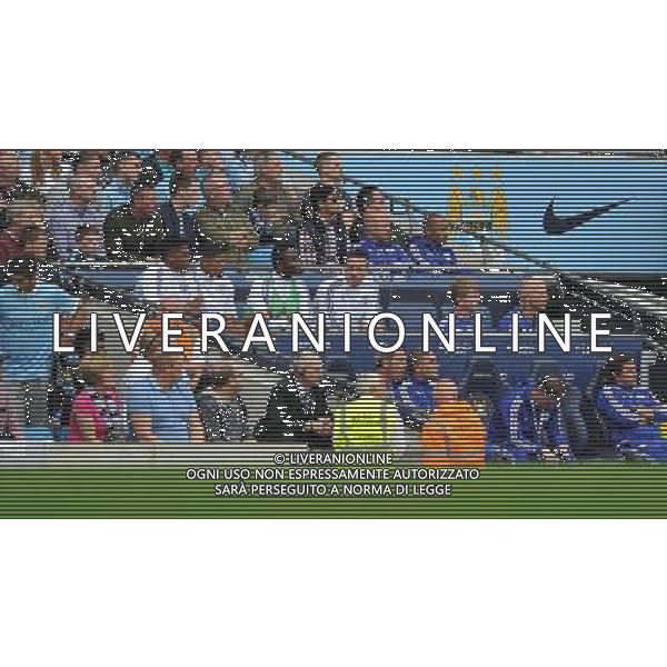 Chelsea\'s John Terry looks on from the bench after being substituted during half time Photographer Dave Howarth/CameraSport Football - Barclays Premiership - Manchester City v Chelsea - Sunday 16th August 2015 - Etihad Stadium - Manchester © CameraSport - 43 Linden Ave. Countesthorpe. Leicester. England. LE8 5PG - Tel: +44 (0) 116 277 4147 - admin@camerasport.com - www.camerasport.com AG ALDO LIVERANI SAS ONLY ITALY