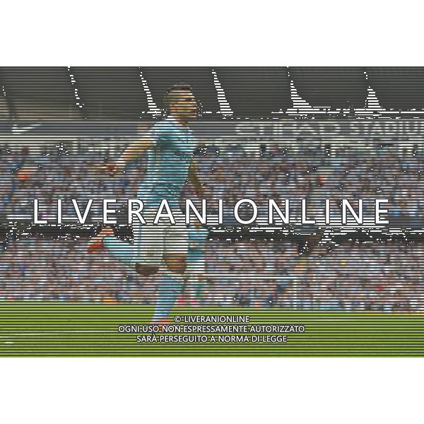 Manchester City\'s Sergio Aguero celebrates scoring the opening goal Photographer Dave Howarth/CameraSport Football - Barclays Premiership - Manchester City v Chelsea - Sunday 16th August 2015 - Etihad Stadium - Manchester © CameraSport - 43 Linden Ave. Countesthorpe. Leicester. England. LE8 5PG - Tel: +44 (0) 116 277 4147 - admin@camerasport.com - www.camerasport.com AG ALDO LIVERANI SAS ONLY ITALY