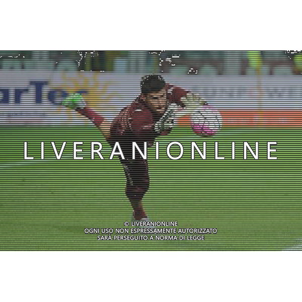 Torino 16-08-2015 TIM Cup - Coppa Italia 3Â° turno eliminatorio Stadio Olimpico Torino vs Pescara nella foto Salvador Ichazo (Torino) foto Roberto Garavaglia - ag. Aldo Liverani sas