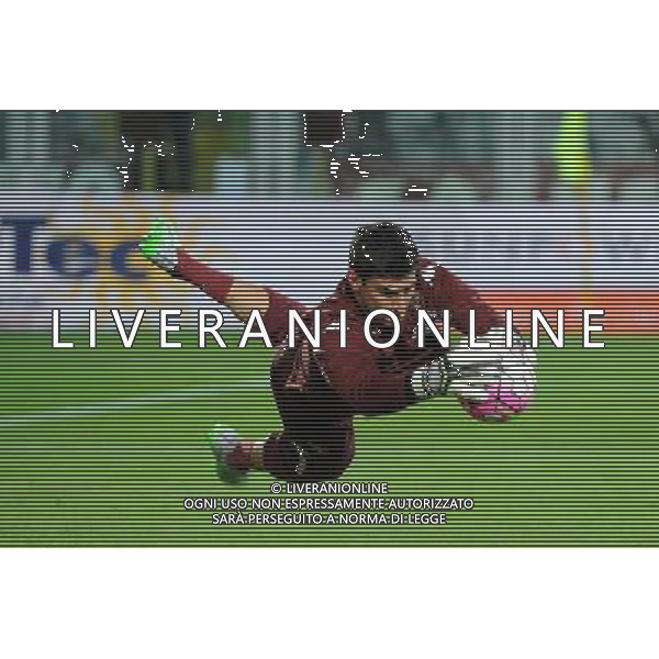 Torino 16-08-2015 TIM Cup - Coppa Italia 3Â° turno eliminatorio Stadio Olimpico Torino vs Pescara nella foto Salvador Ichazo (Torino) foto Roberto Garavaglia - ag. Aldo Liverani sas