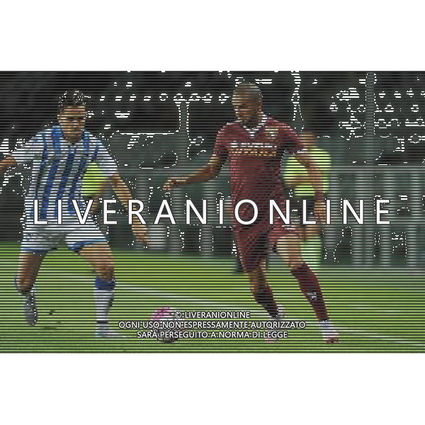 Torino 16-08-2015 TIM Cup - Coppa Italia 3Â° turno eliminatorio Stadio Olimpico Torino vs Pescara nella foto Bruno Peres (Torino) e sulla SX Valerio Verre (Pescara) foto Roberto Garavaglia - ag. Aldo Liverani sas