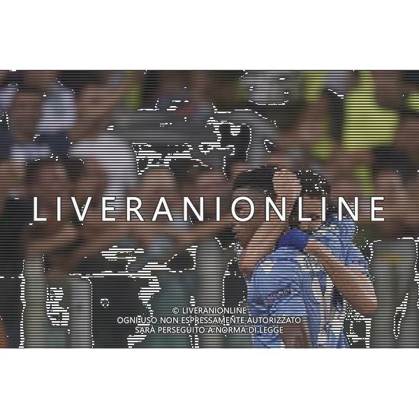 Roma - 18/08/2015 - Stadio Olimpico - UEFA Champions League 2015-2016 - Spareggi andata - Lazio vs Bayern Leverkusen - nella foto: Antonio Candreva festeggia Balde Diao Keita dopo il gol / Ph. Fabrizio Corradetti - Ag. Aldo Liverani sas