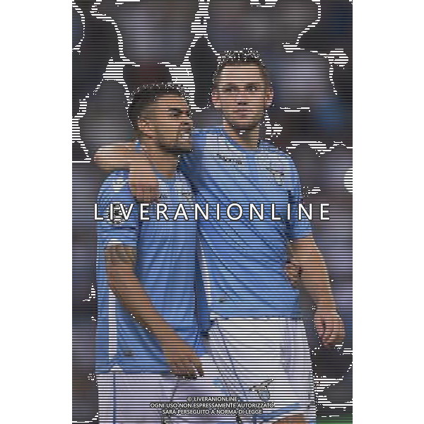 Roma - 18/08/2015 - Stadio Olimpico - UEFA Champions League 2015-2016 - Spareggi andata - Lazio vs Bayern Leverkusen - nella foto: Mauricio e Stefan De Vrij / Ph. Fabrizio Corradetti - Ag. Aldo Liverani sas