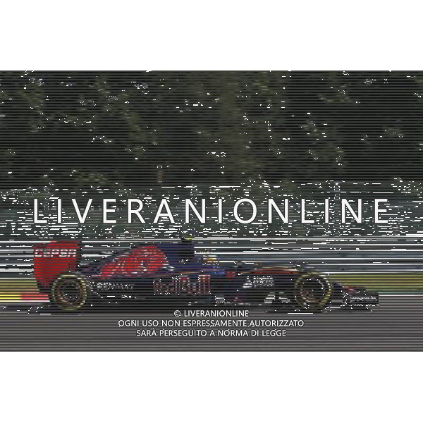 Carlos Sainz Jr (ESP) Scuderia Toro Rosso STR10. 22.08.2015. Formula 1 World Championship, Rd 11, Belgian Grand Prix, Spa Francorchamps, Belgium, Qualifying Day. /AGENZIA ALDO LIVERANI SAS - ITALY ONLY - EDITORIAL USE ONLY - Gp F1 Belgio Prove Ufficiali