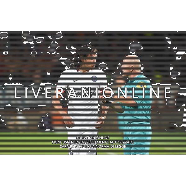 Edinson Cavani / Sebastien Moreira - 21.08.2015 - Montpellier / Paris Saint Germain - 3e journee Ligue 1 Photo : Alexandre Dimou / Icon Sport AG ALDO LIVERANI SAS ONLY ITALY