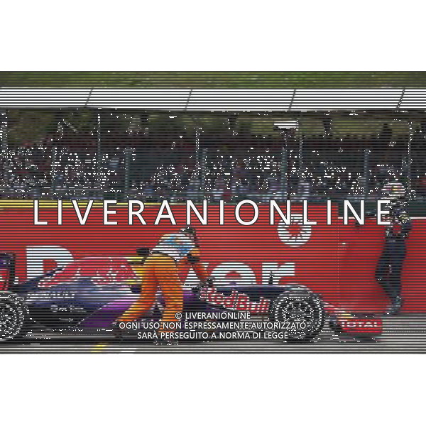 Daniel Ricciardo (AUS) Red Bull Racing RB11 retired from the race. 23.08.2015. Formula 1 World Championship, Rd 13, Belgian Grand Prix, Spa Francorchamps, Belgium, Race Day. /AGENZIA ALDO LIVERANI SAS - ITALY ONLY - EDITORIAL USE ONLY - Gp F1 Belgio Gara