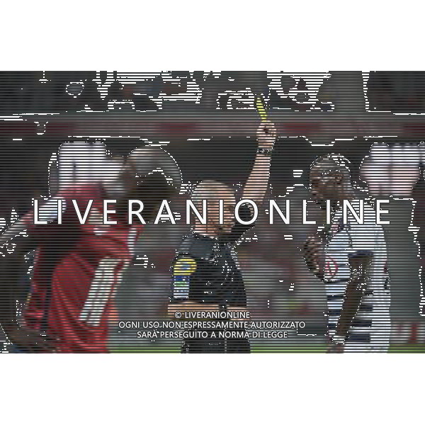 Lionel JAFFREDO / carton jaune Maxime POUNDJE - 23.08.2015 - Lille / Bordeaux - 3eme journee Ligue 1 Photo : Nolwenn Le Gouic / Icon Sport