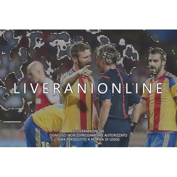 Shkodran Mustafi / Nicola Rizzoli - 25.08.2015 - Monaco / Valence - Barrage retour - Champions League Photo : Haouzi / Icon Sport AG ALDO LIVERANI SAS ONLY ITALY