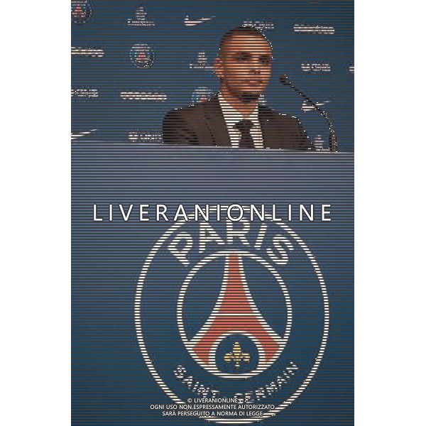 Layvin KURZAWA - 28.08.2015 - Nouveau joueur PSG Photo : Nolwenn Le Gouic / Icon Sport AG ALDO LIVERANI SAS ONLY ITALY