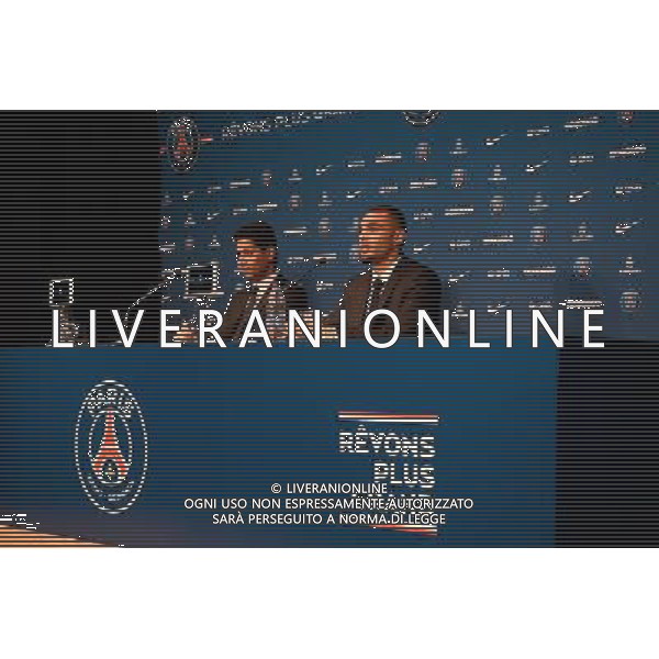 Layvin KURZAWA / Nasser AL KHELAIFI - 28.08.2015 - Nouveau joueur PSG Photo : Nolwenn Le Gouic / Icon Sport AG ALDO LIVERANI SAS ONLY ITALY