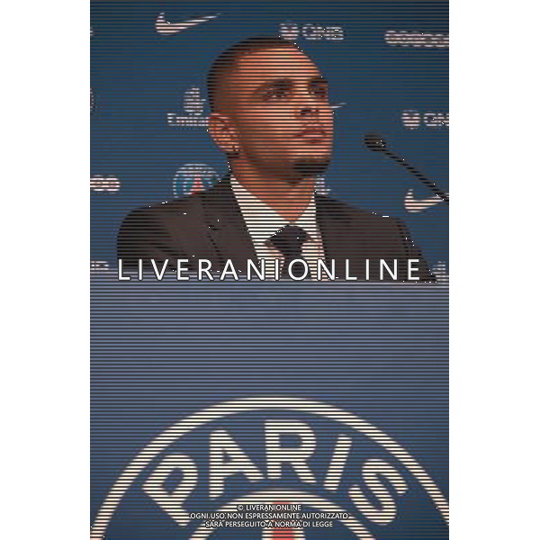 Layvin KURZAWA - 28.08.2015 - Nouveau joueur PSG Photo : Nolwenn Le Gouic / Icon Sport AG ALDO LIVERANI SAS ONLY ITALY
