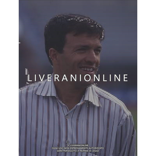 RETROSPETTIVA FAUSTO PARI CALCIATORE NELLA FOTO FAUSTO PARI CON LA MAGLIA DEL PIACENZA AG ALDO LIVERANI SAS