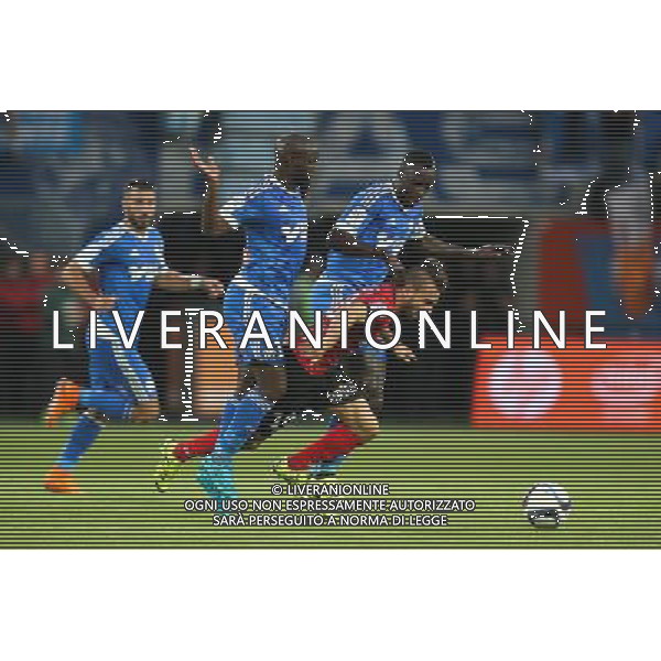 Nicolas BENEZET / Lassana DIARRA / Benjamin MENDY - 28.08.2015 - Guingamp / Marseille - 4eme journee de Ligue 1 Photo : Vincent Michel / Icon Sport AG ALDO LIVERANI SAS ONLY ITALY