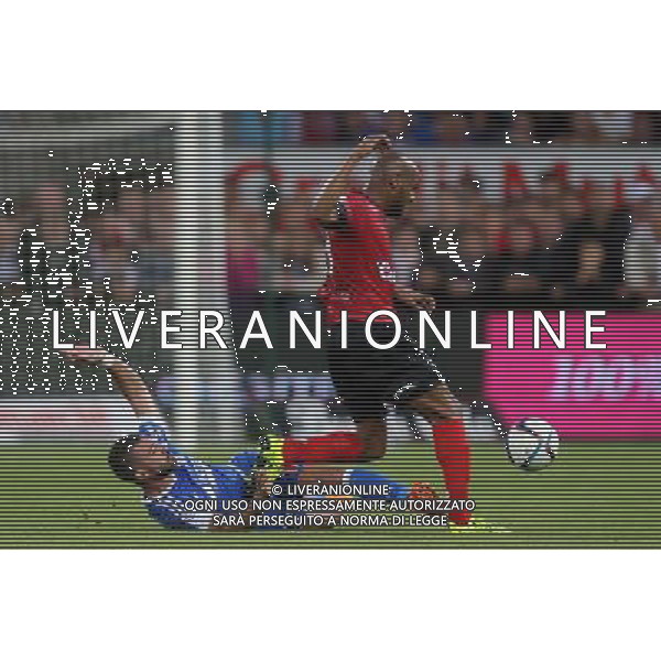 Jimmy BRIAND / Romain ALESSANDRINI - 28.08.2015 - Guingamp / Marseille - 4eme journee de Ligue 1 Photo : Vincent Michel / Icon Sport /AGENZIA ALDO LIVERANI Sas - ITALY ONLY - EDITORIAL USE ONLY